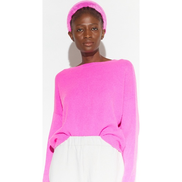 Apparis Accessories - BNWOT! APPARIS, Teffi Faux Fur Headband in Bubble Pink 💖